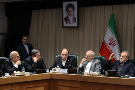 استان‌های مرزی مجازند؛ بدون محدودیت کالاهای اساسی وارد کنند