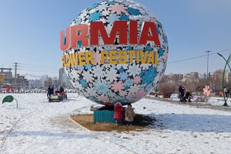 یک روز برفی در ارومیه