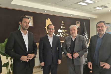 ضرورت انتقال زندان‌ها به خارج از شهرها
