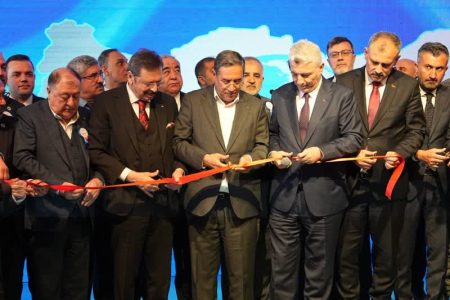افتتاح گمرک گوربلاک ترکیه در همسایگی آذربایجان غربی/زیرساخت‌های مرزی ترکیه برای تجارت با ایران ارتقا می‌یابد