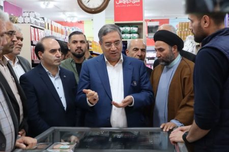 سه دستور مهم استاندار آذربایجان غربی/فراوانی و تسهیل واردات کالا، تداوم مبارزه با گرانفروشی