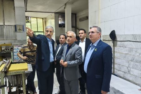 خوی، عسل روستا بازارهای کشور را تامین می کند